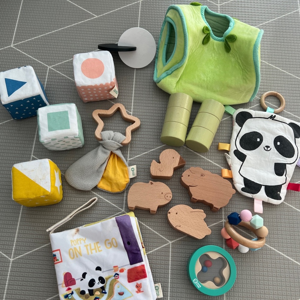 Lot of various Kiwico infant developmental toys